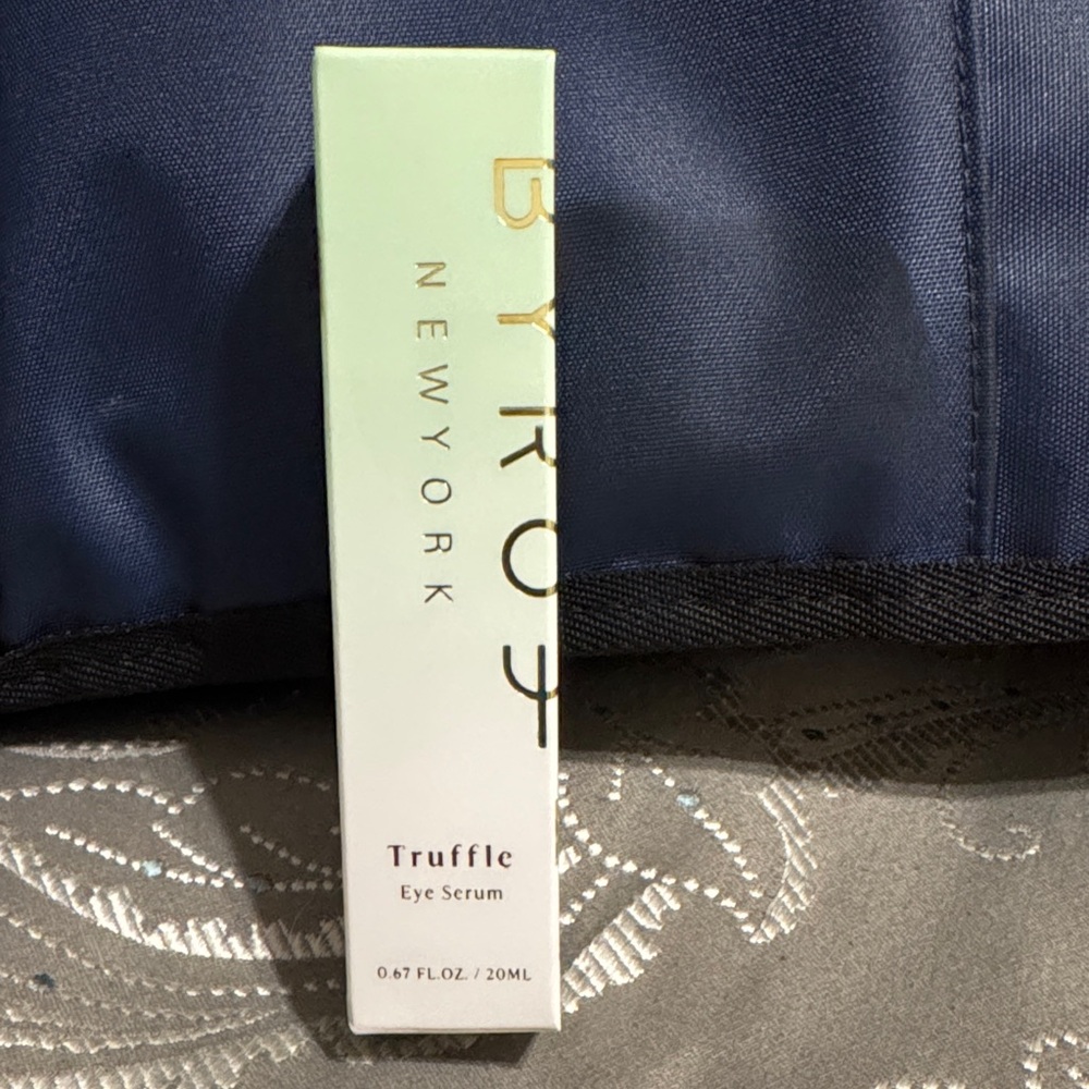 BYROE Truffle Eye Serum